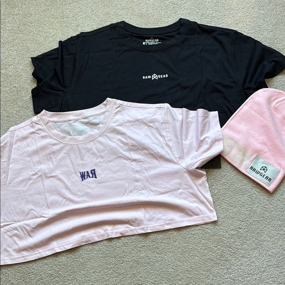 NWT Raw Gear Cropped  Black and Pink T-Shirt Set hat - Picture 1 of 4